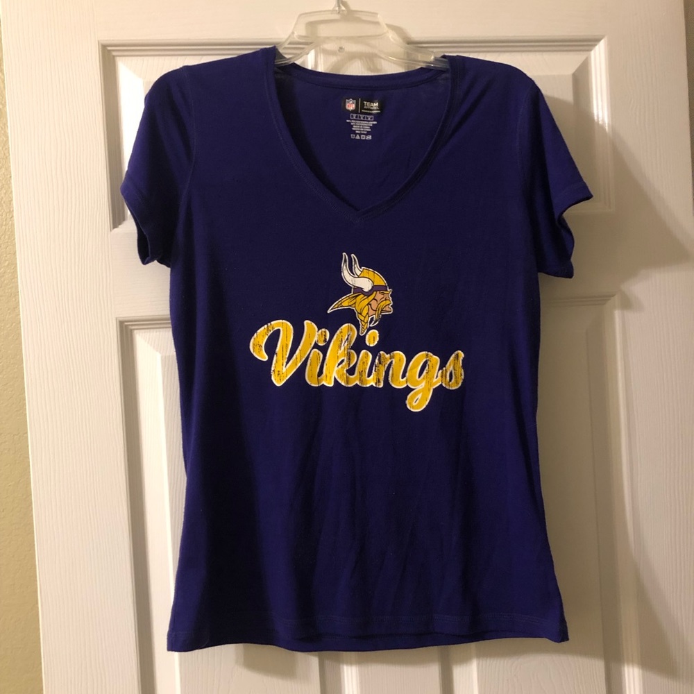 Minnesota Vikings shirt